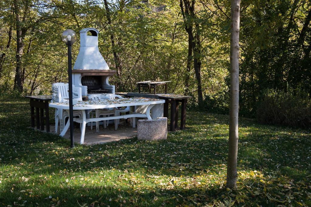 B&B Goccia Savigno Exterior photo